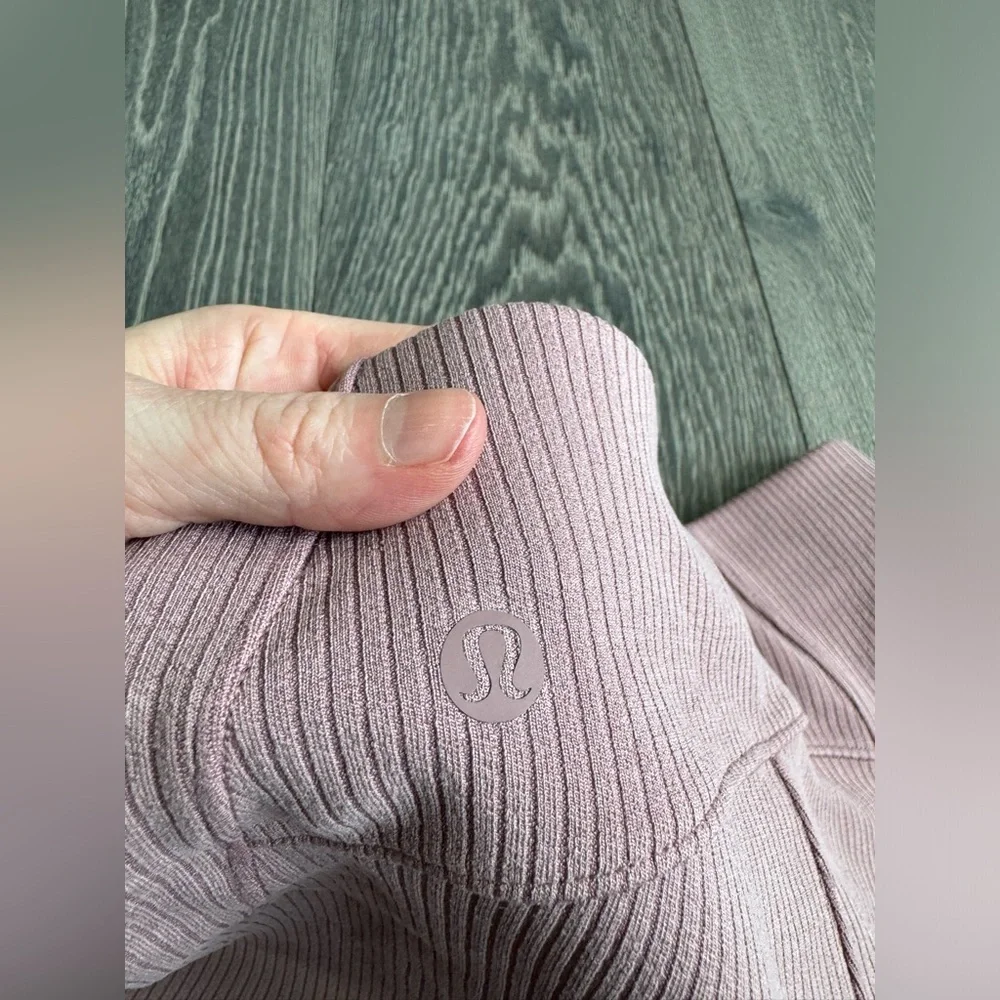 Lululemon Ribbed Softstreme High-Rise Short 2